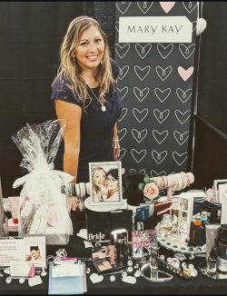 Janelle Kennedy Beauty Consultant Mary Kay