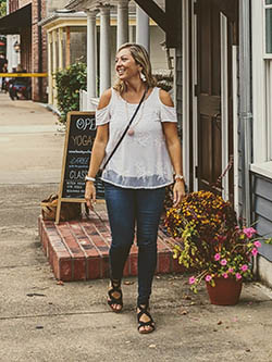 Janelle Kennedy Beauty Consultant